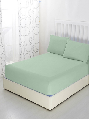 Простыня трикотажная на резинке оливковый